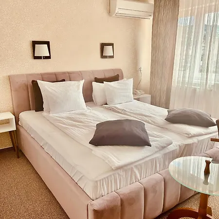Halvat Affittacamere 4*