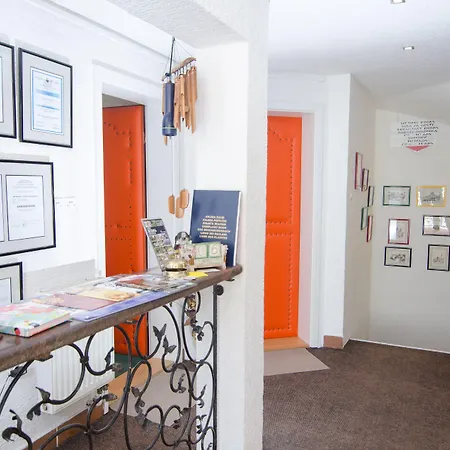 Guest house Halvat Guesthouse 4*