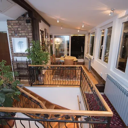 Halvat Guesthouse