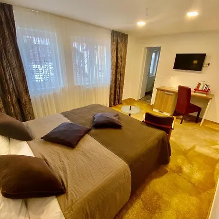 Halvat Konukevi Saraybosna