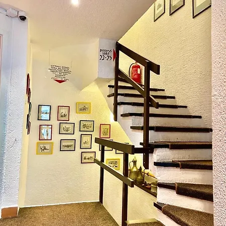 Affittacamere Halvat 4*